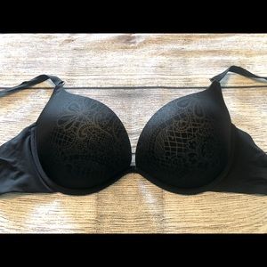 Victoria’s Secret Sexy Little Things 36C Push Up Bra